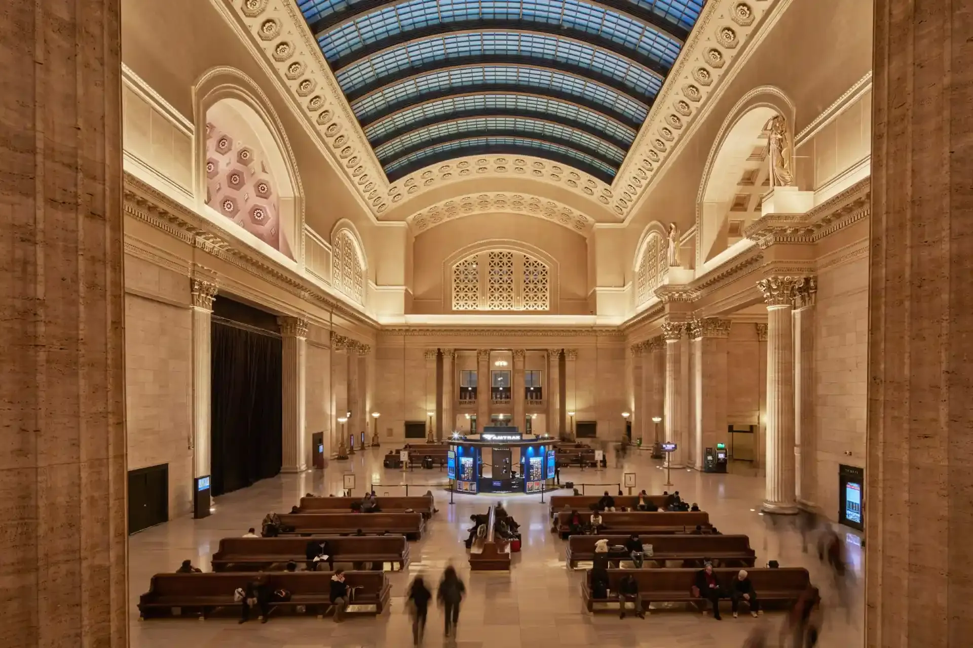 Union Station Luggage Storage, Chicago