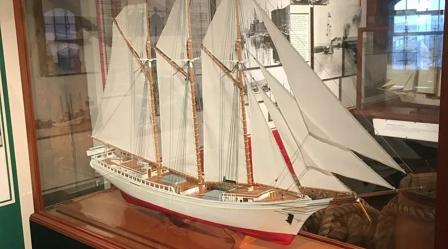 Maritime Museum of the Atlantic Luggage Storage, Halifax 