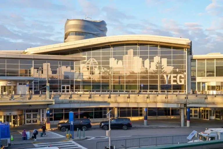 Edmonton Airport Luggage Storage