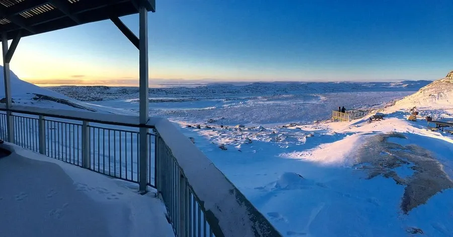 Sylvia Grinnell Territorial Park Luggage Storage, Iqaluit