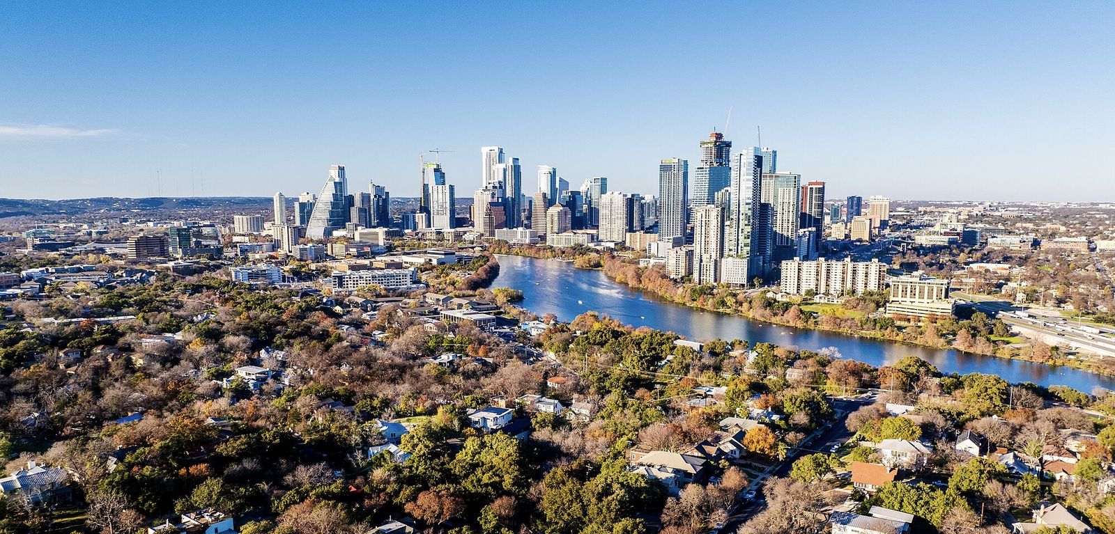 Luggage storage in Austin