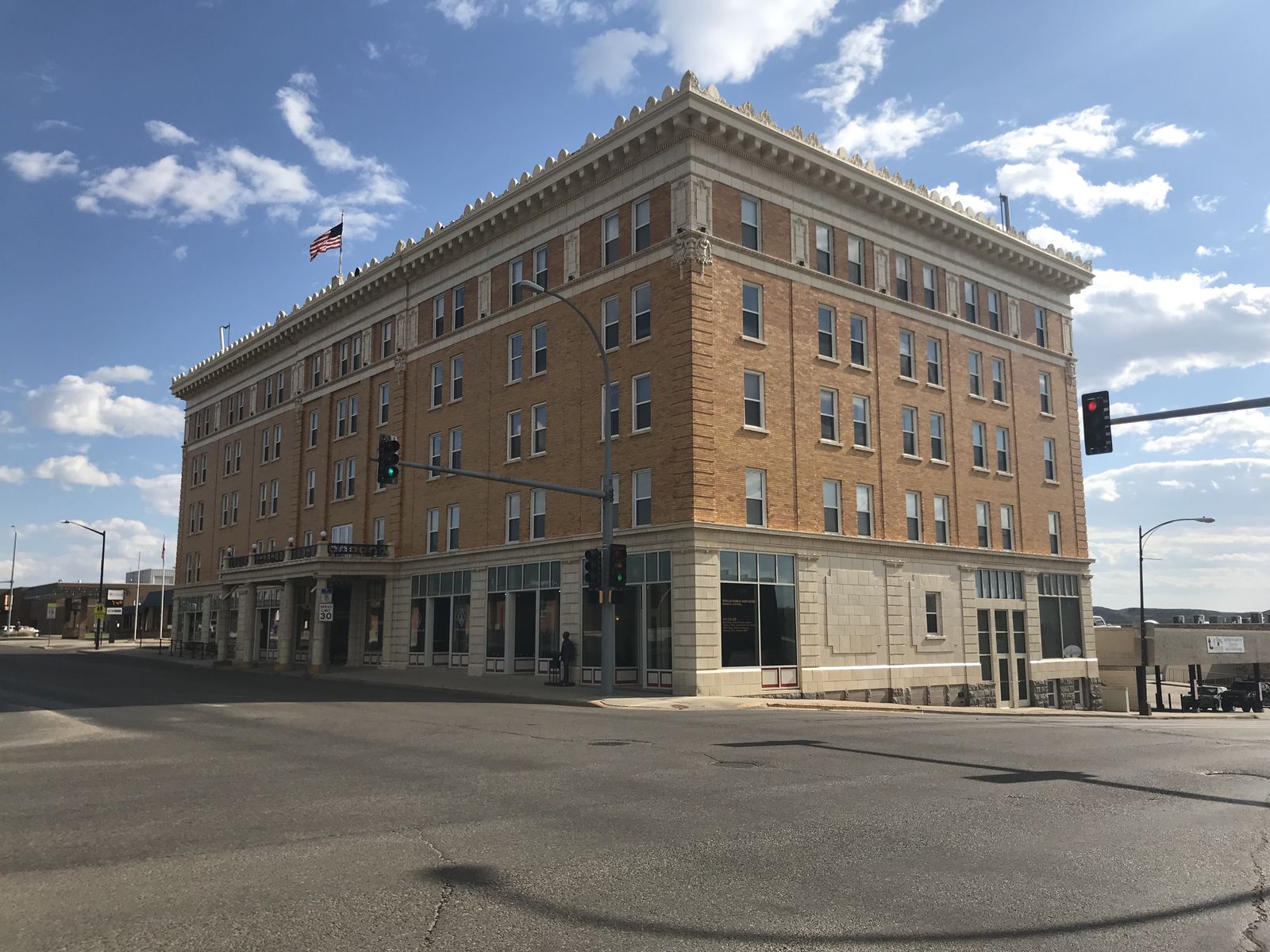 Luggage storage in Pierre